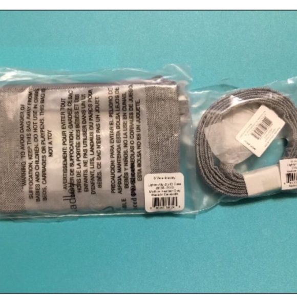 Vera Bradley Handbags - Vera Bradley Lighten Up Zip ID Case & Lanyard Medium Heather Grey